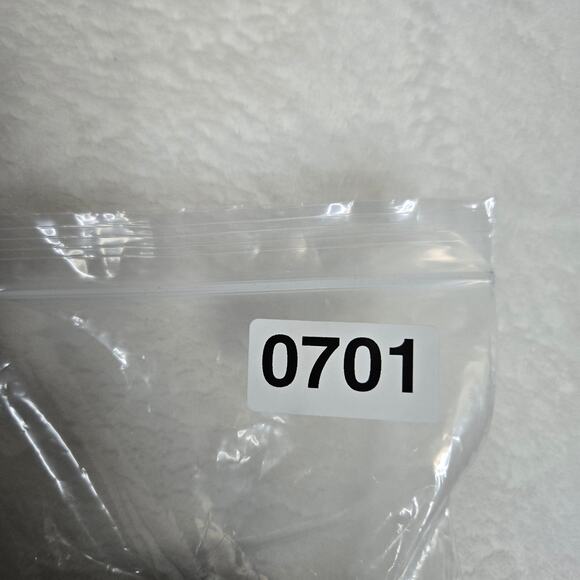 L.L. Bean Natural Fit Medium Wash Jeans Mens Straight Leg Denim 36x32 0701 - Picture 15 of 15